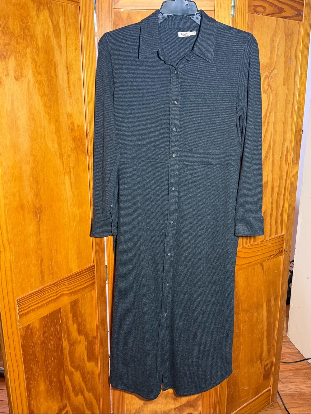 Faherty Long-Sleeve Button-Front, Charcoal Gray Flannel-Feel Shirt Dress| Sz L